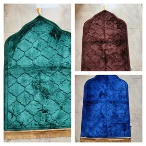 তুর্কি স্টাইল প্রিমিয়াম ভেলভেট জায়নামাজ